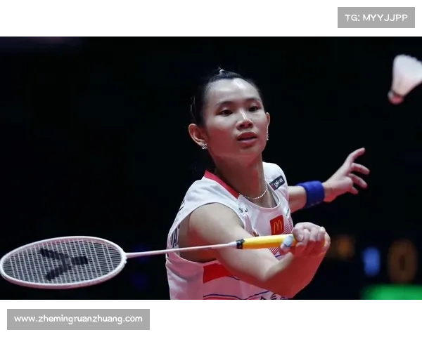 戴资颖携手艺术展览呈现个人摄影作品 展现羽坛女神独特视角与创意才华